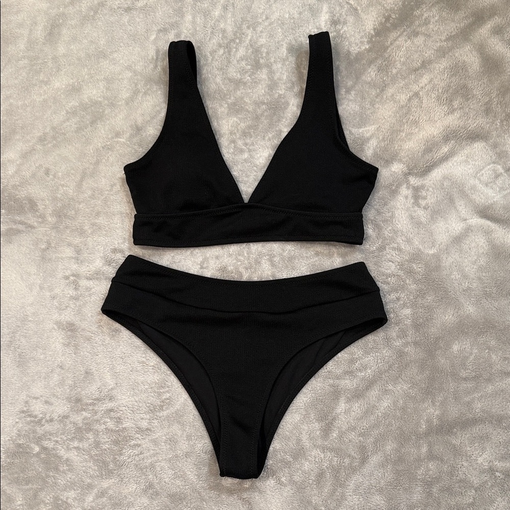 Black V-Neck Ribbed Bikini Set - Women Swim